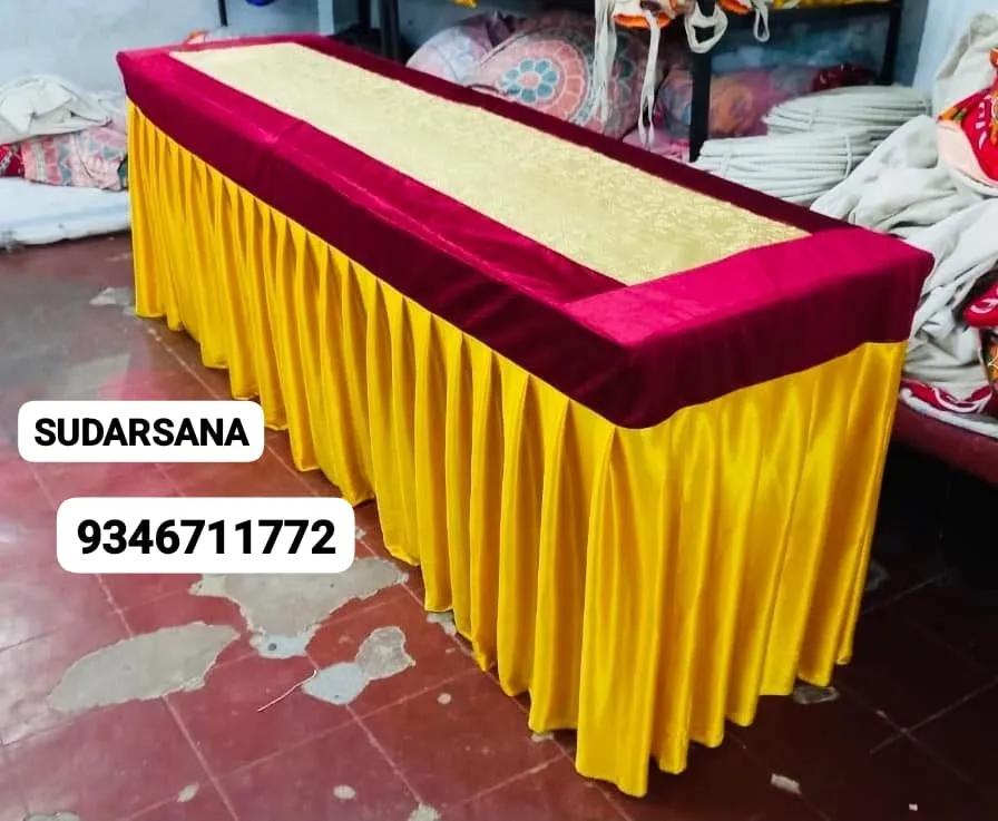 Event table skirting